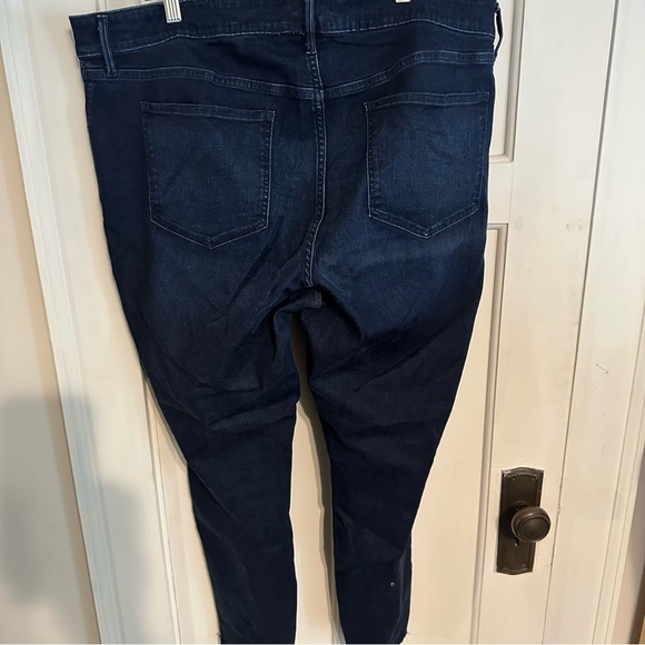 Old Navy | Dark Wash Rockstar Jeans - Picture 3 of 4